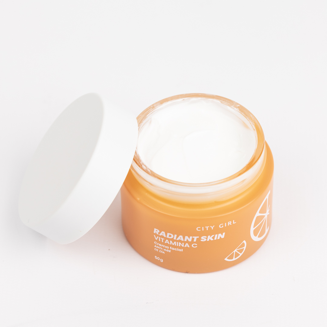RADIANT SKIN - Crema facial de día anti age con Vitamina C - Imagen 2