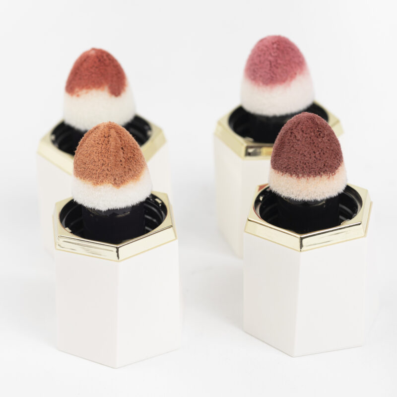 NATURAL SHINE RUBOR LÍQUIDO CON APLICADOR - Imagen 2