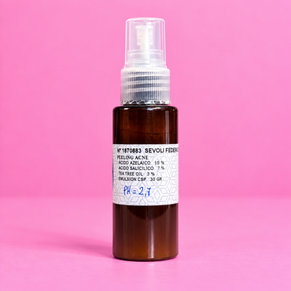 PEELING ACNE: Ac.Azelaico 10 % -Ac.Salicílico 7 % -Tea Tree Oil 3 % (emulsionado) pH 2,7